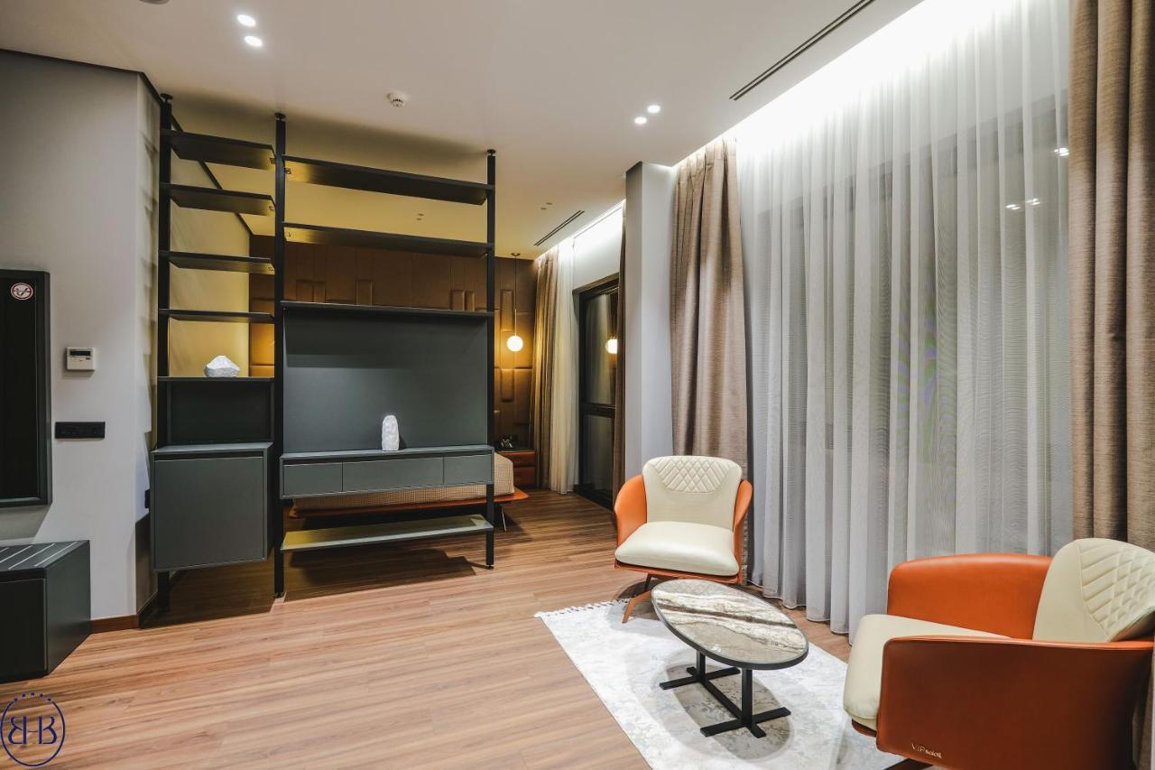 Готель Butrinti, Affiliated By Melia 5*